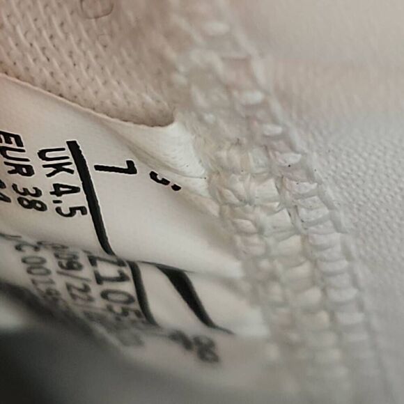 Nike Blazer '77 High-Top Sneaker Custom Painted - Women's Size 7 - Picture 12 of 13